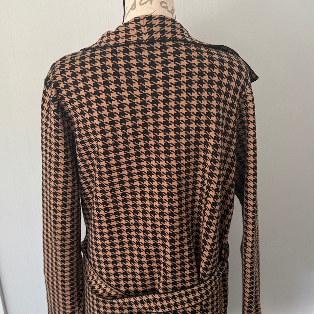 TAHARI Vienna Belted Plaid Wrap Coat size XL - Picture 5 of 6